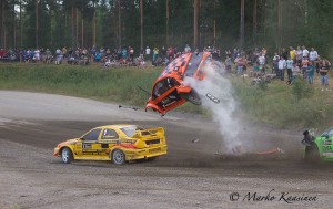 Perkkiömäki lentäjänä