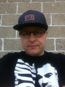 Hiukset lähti ja uusi L4U-lippis :D